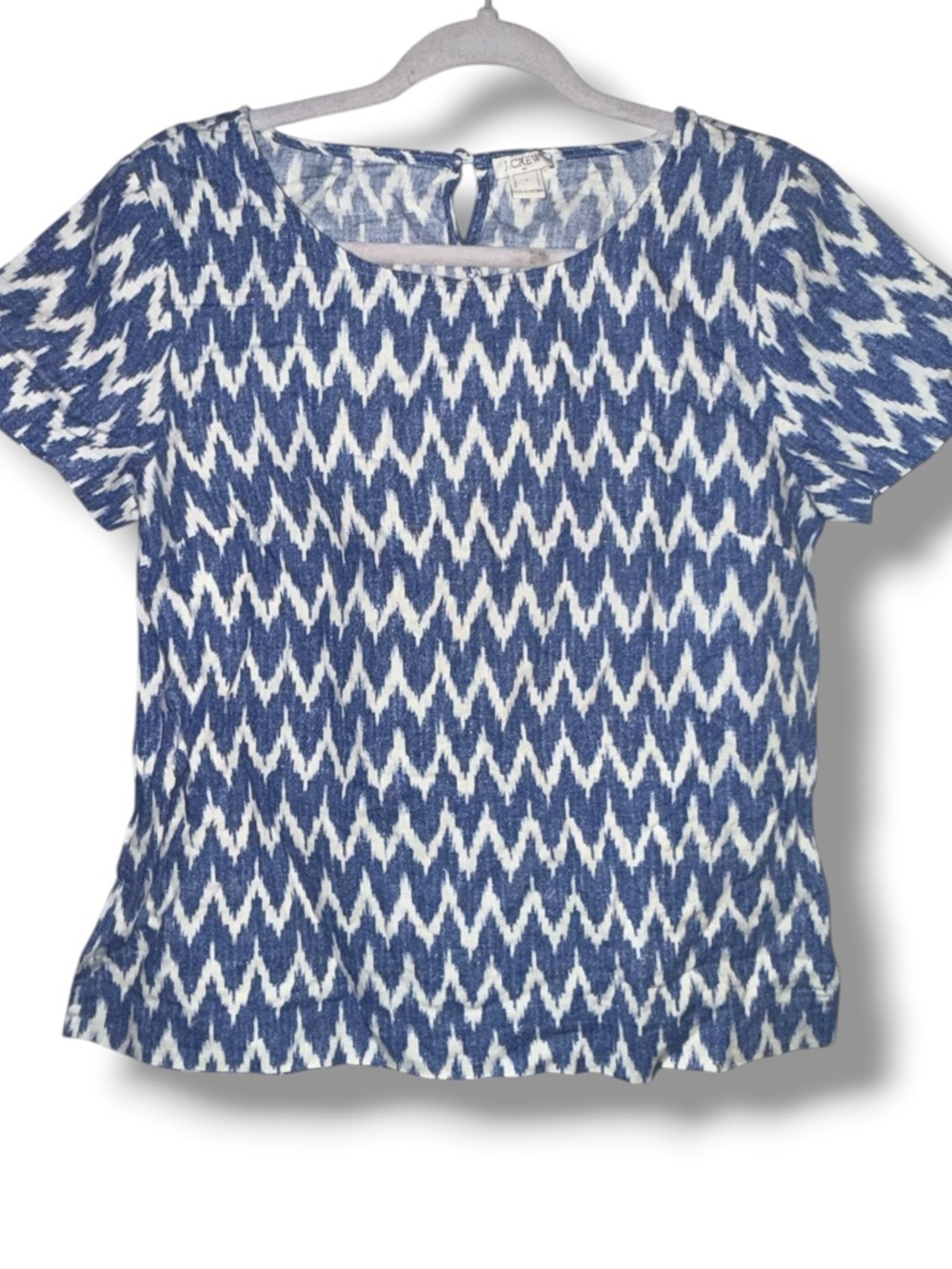 J. Crew blue and white chevron linen blend short sleeve tee